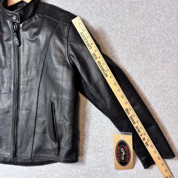 NWT River Road Women Size M Heavy Leather Zip In Liner Motorcycle Riding Jacket - Picture 9 of 13